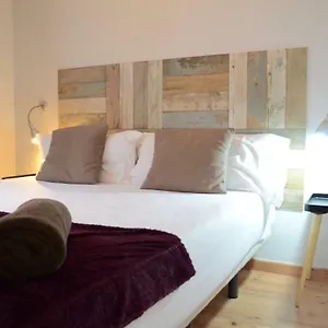 https://poble-sec-apartments.topbarcelonahotels.com